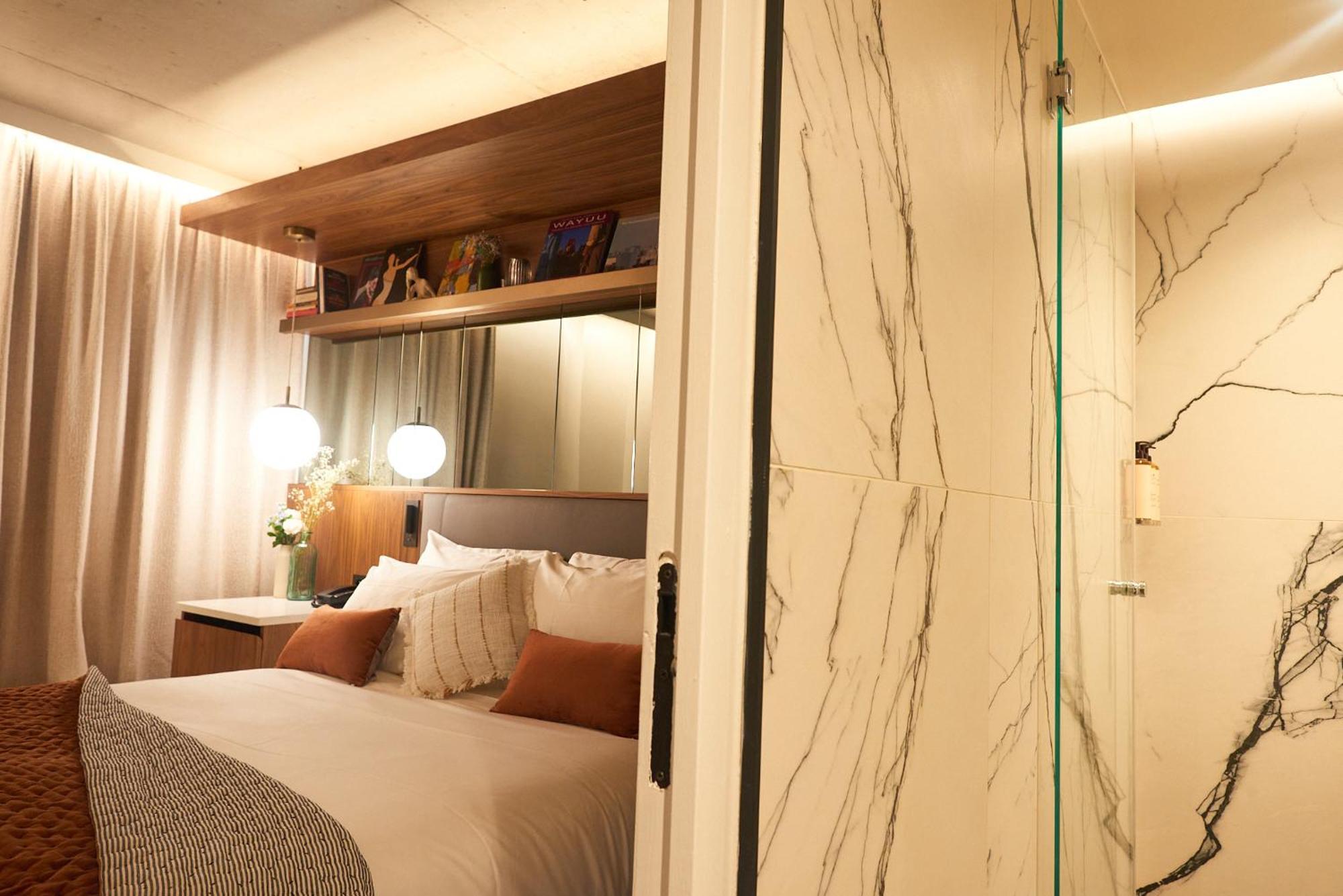 Standard Double Room,1527818407:JPEG